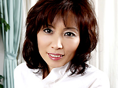 大河内奈美さん（48歳）の感度抜群の熟れた身体は熟女好きにはたまらない・・・